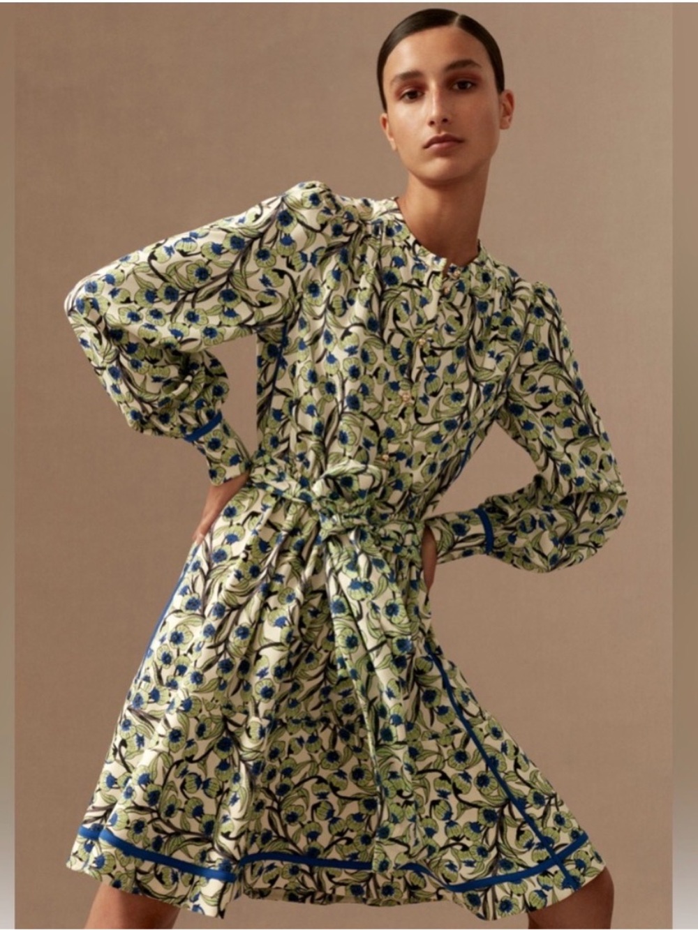 NWT ME+EM Trailing Flower Pod Print
Fit And Flare Midi Dress 100%
Recycled, 10